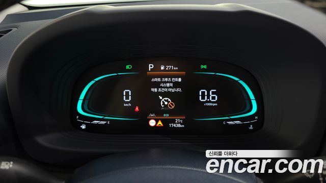 Hyundai Venue 2025 — photo 11