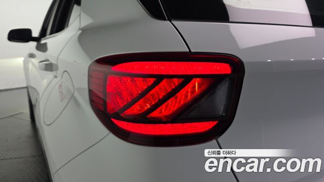 Hyundai Venue 2025 — photo 9