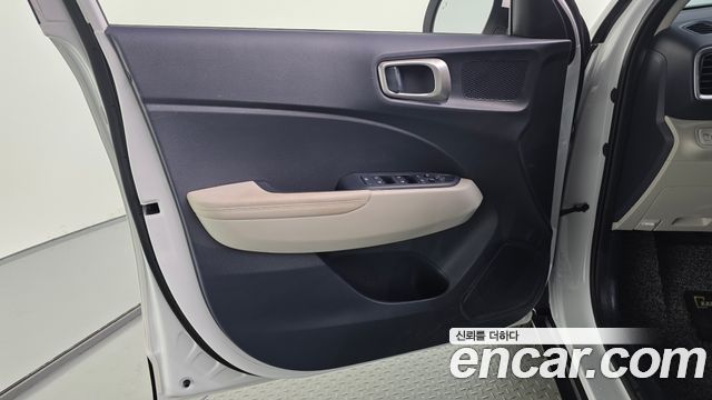 Hyundai Venue 2025 — photo 14