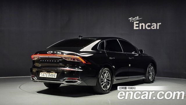 Hyundai Grandeur 2023 — photo 2