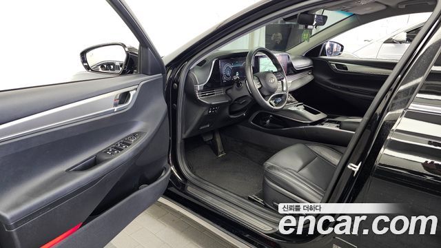 Hyundai Grandeur 2023 — photo 13