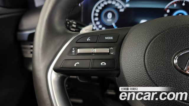 Hyundai Grandeur 2023 — photo 16