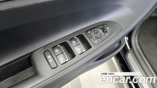 Hyundai Grandeur 2023 — photo 28