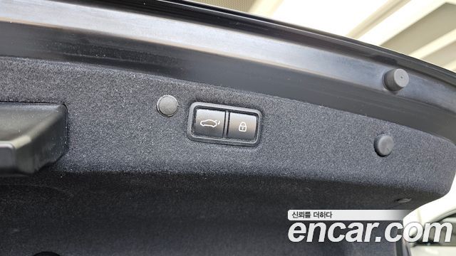Hyundai Grandeur 2023 — photo 29