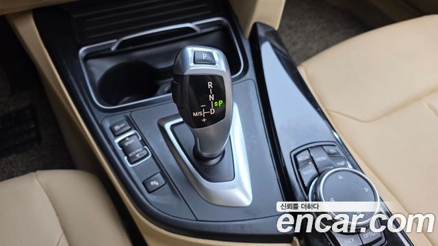 BMW 3-Series 2016 — photo 9