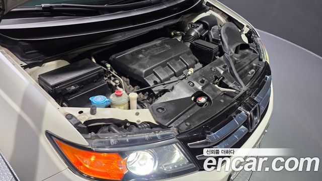 Honda Odyssey 2016 — photo 6