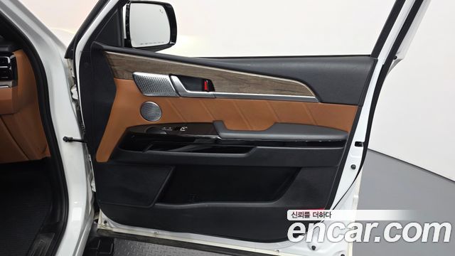 Kia Mohave 2022 — photo 14