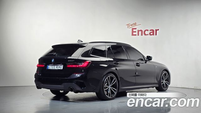 BMW 3-Series 2022 — photo 2