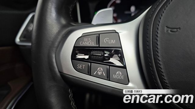 BMW 3-Series 2022 — photo 21