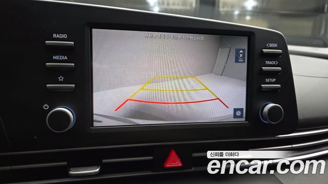Hyundai AVANTE 2021 — photo 21