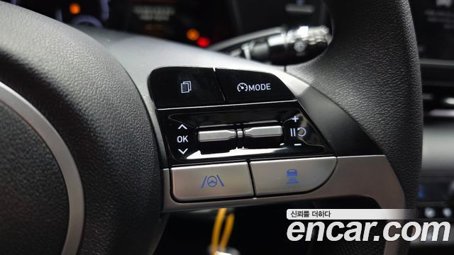 Hyundai AVANTE 2021 — photo 25