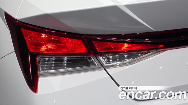 Hyundai AVANTE 2021 — photo 9