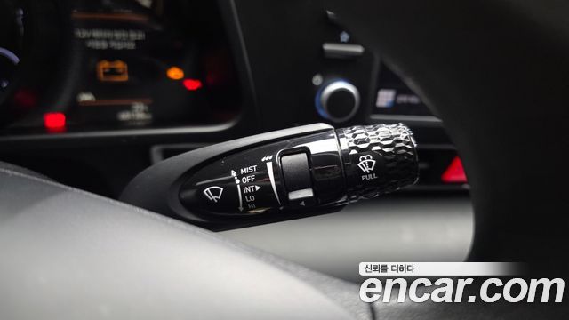 Hyundai AVANTE 2021 — photo 27