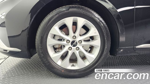 Kia K8 2023 — photo 5