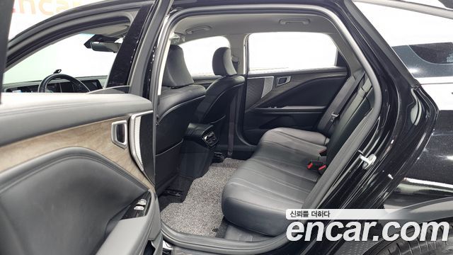 Kia K8 2023 — photo 18