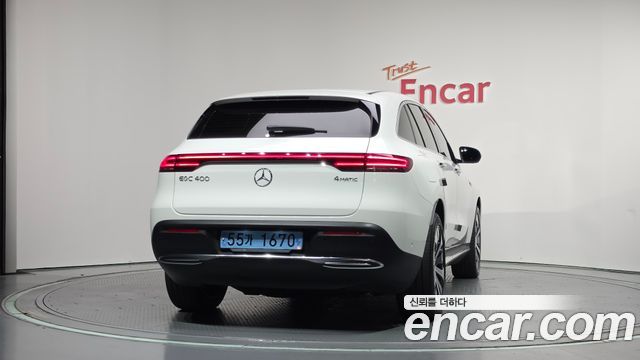 Mercedes-Benz EQC 2020 — photo 4