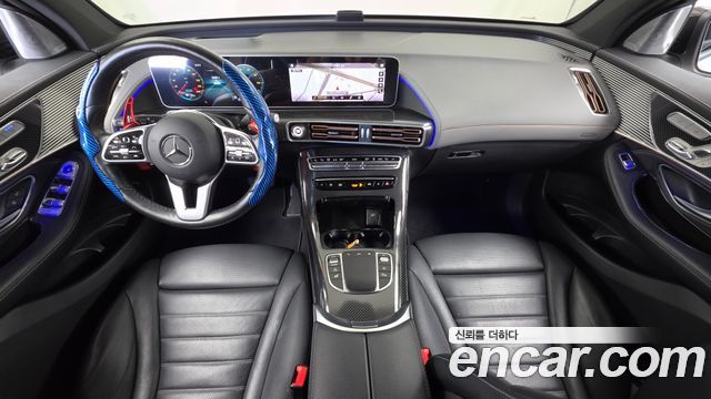 Mercedes-Benz EQC 2020 — photo 10