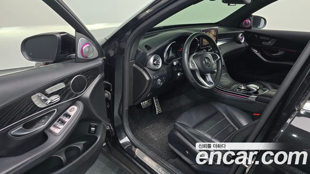 Mercedes-Benz GLC-Class 2018 — photo 13