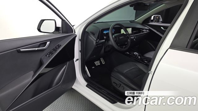 Kia Niro 2025 — photo 13