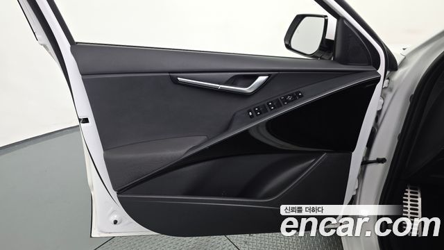 Kia Niro 2025 — photo 14