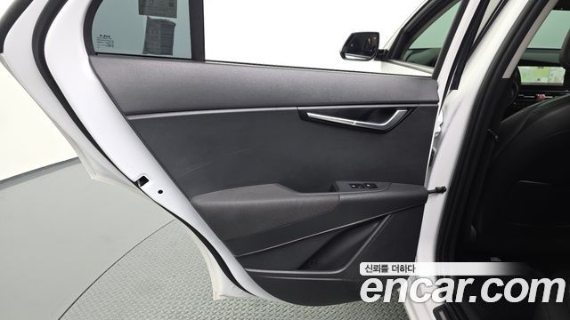 Kia Niro 2025 — photo 15