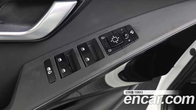 Kia Niro 2025 — photo 29