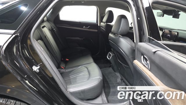 Kia K5 2023 — photo 12