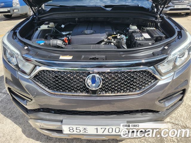 KG Mobility Rexton 2018 — photo 2