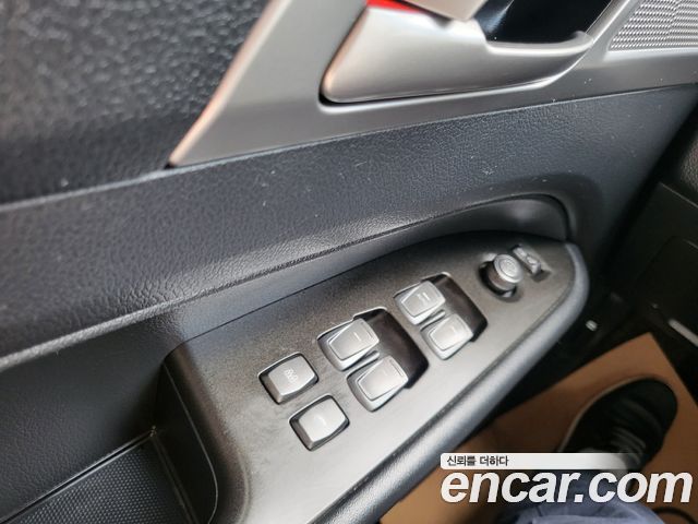 KG Mobility Rexton 2018 — photo 15