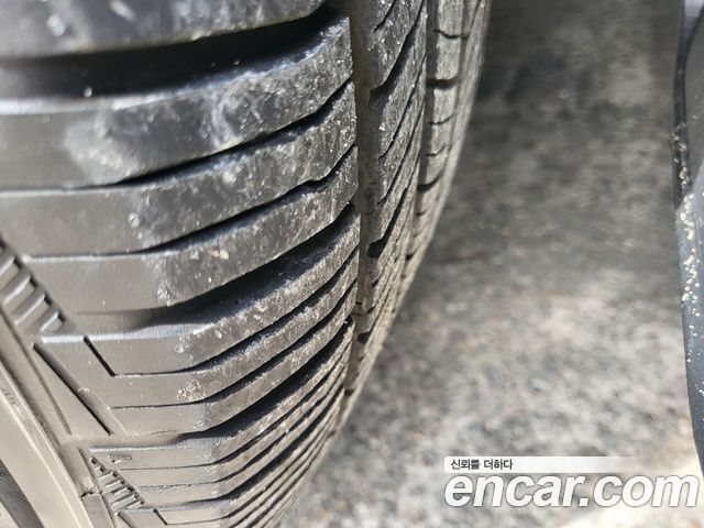 KG Mobility Rexton 2018 — photo 18