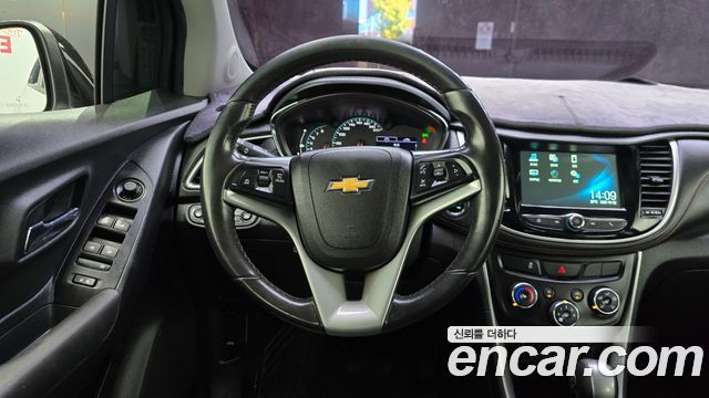 Chevrolet Korea Trax 2019 — photo 12