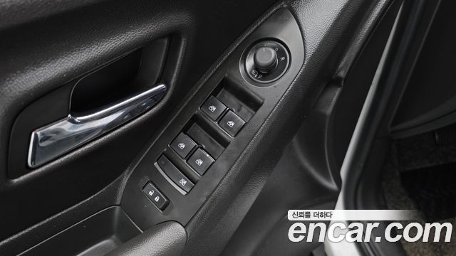 Chevrolet Korea Trax 2019 — photo 15