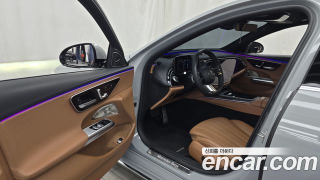 Mercedes-Benz E-Class 2024 — photo 10