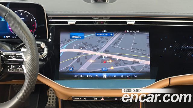 Mercedes-Benz E-Class 2024 — photo 14
