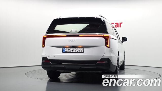 Kia Canival 2025 — photo 4