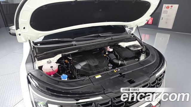Kia Canival 2025 — photo 6