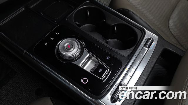 Kia Canival 2025 — photo 12