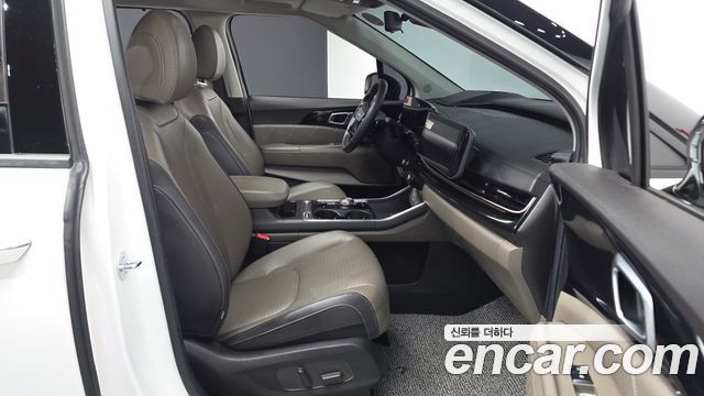Kia Canival 2025 — photo 17