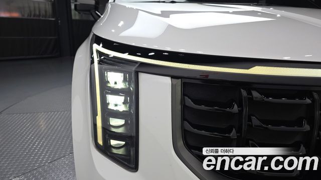 Kia Canival 2025 — photo 8