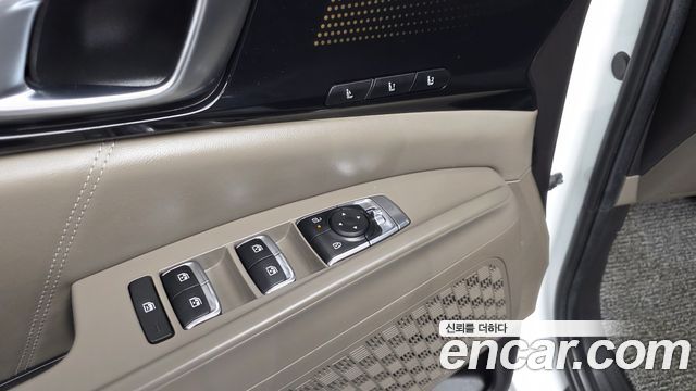 Kia Canival 2025 — photo 29