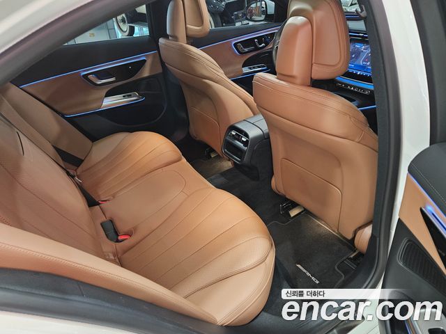 Mercedes-Benz E-Class 2026 — photo 12