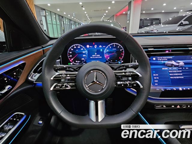 Mercedes-Benz E-Class 2026 — photo 16