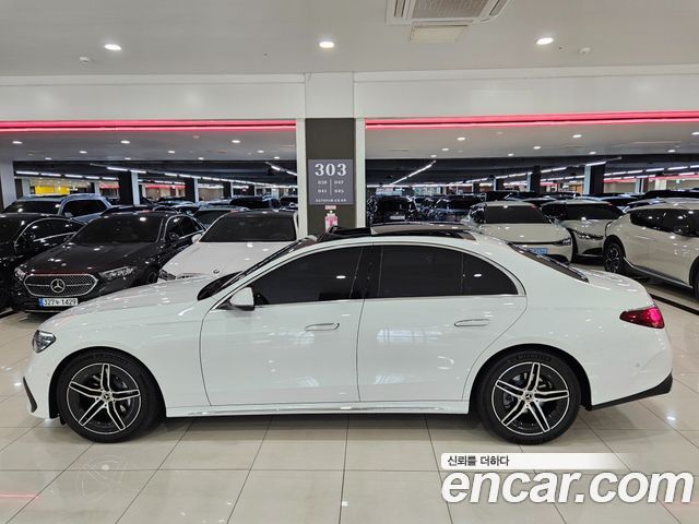 Mercedes-Benz E-Class 2026 — photo 20