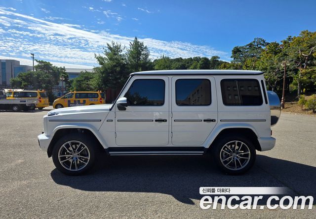 Mercedes-Benz G-Class 2026 — photo 3
