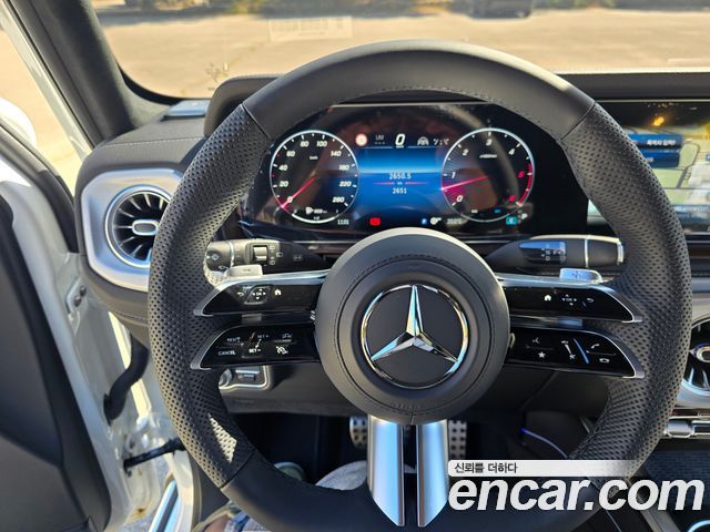 Mercedes-Benz G-Class 2026 — photo 6