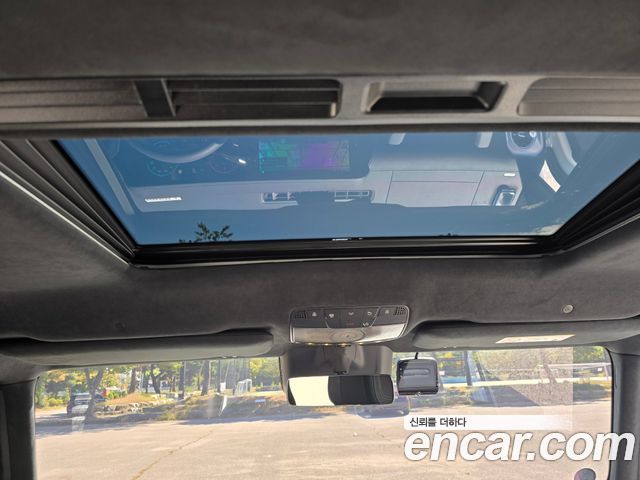Mercedes-Benz G-Class 2026 — photo 12