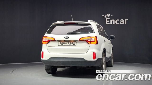 Kia Sorento 2014 — photo 4