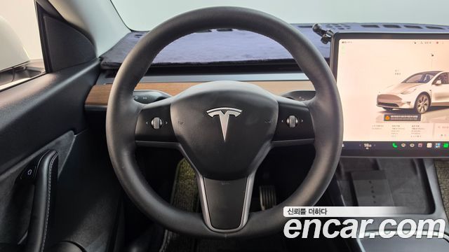 Tesla Model Y 2022 — photo 19