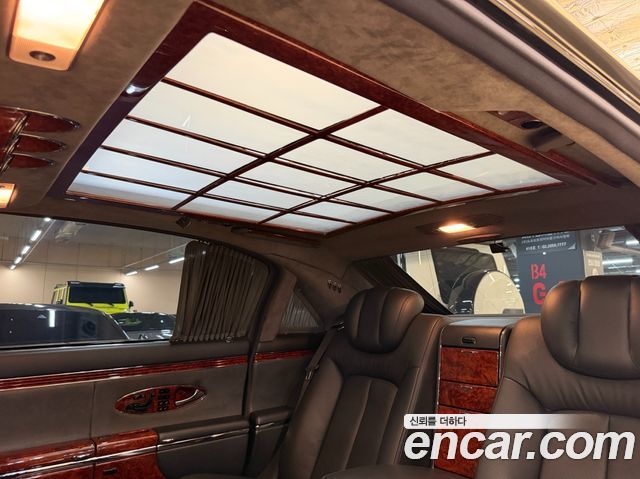 Maybach 62 2005 — photo 17