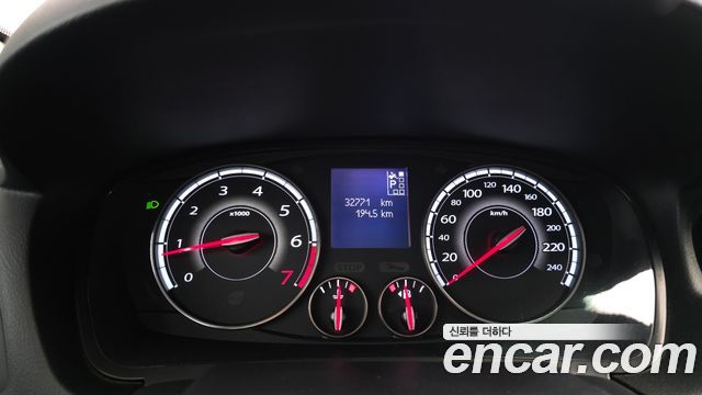 Renault Korea SM5  2017 — photo 11